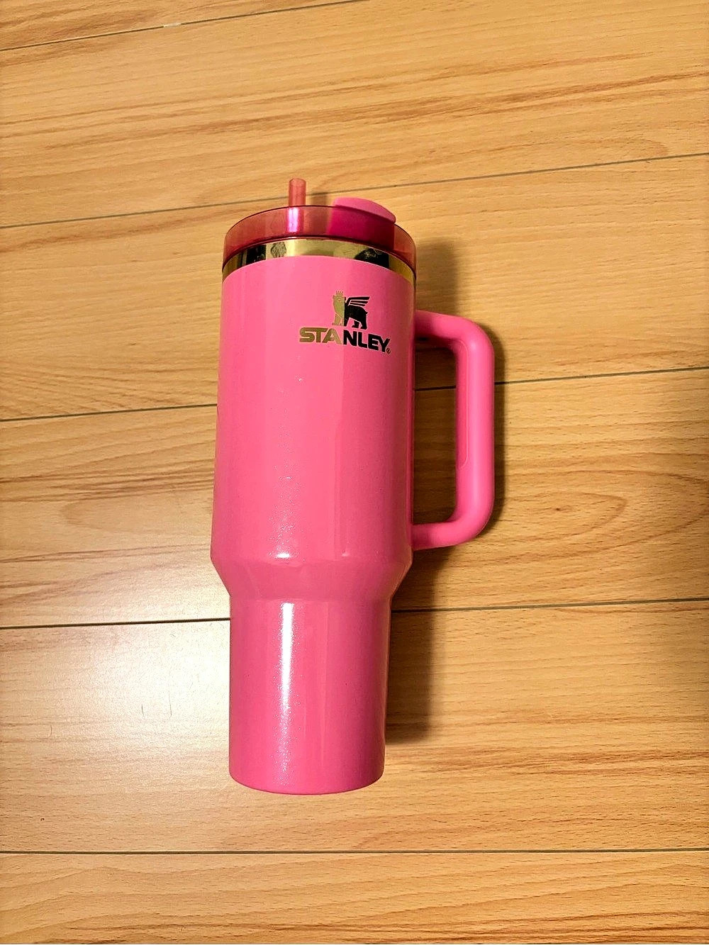 Stanley x Wicked FlowState Quencher H2.0 Tumbler 40oz  - Glinda For Good